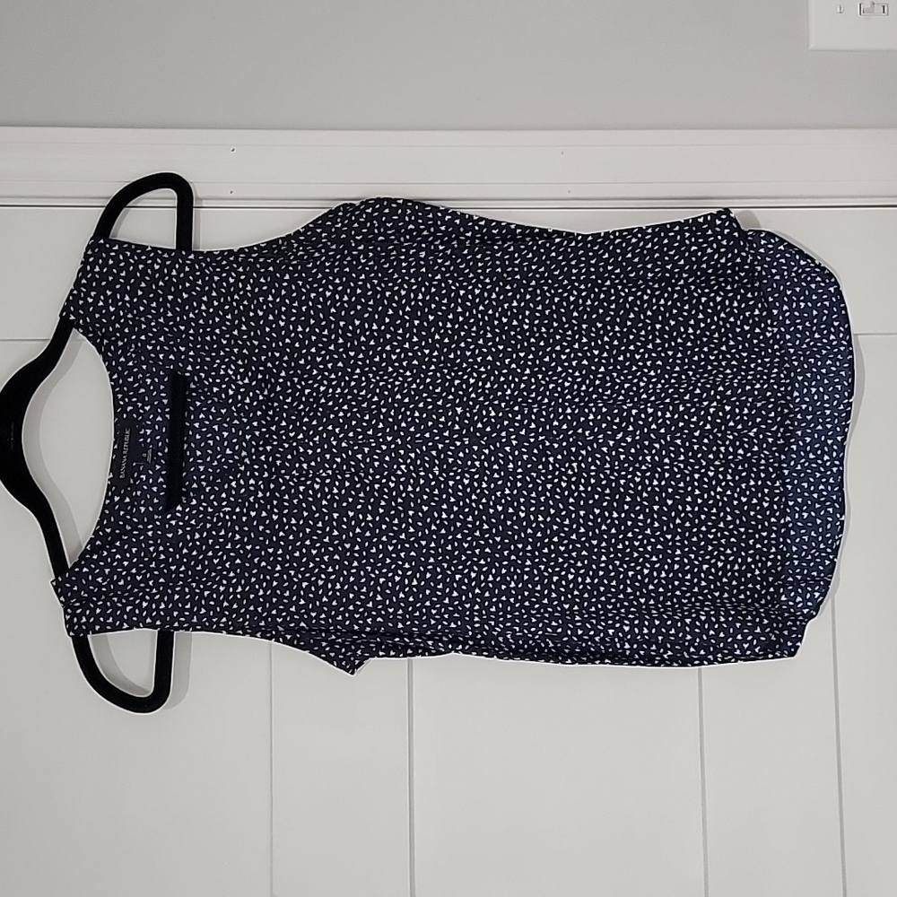 BR Satin-y Shadow Leaf Pattern Top, Size S